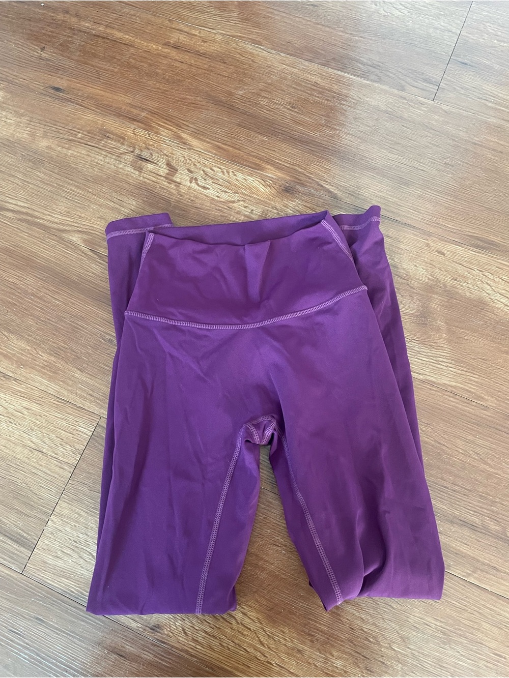 NVGTN Plum Signature 2.0 Leggings Size Small